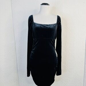 Wild Fable Mini Dress Womens Small Black Velour Long Sleeve Witchy Goth MINT